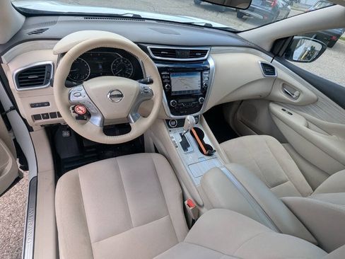 Used 2016 Nissan Murano SV w/ Cargo Package FWD image 17