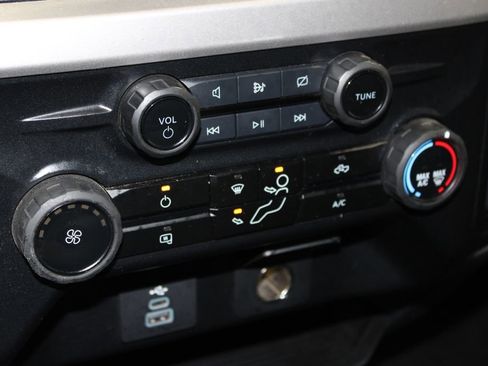 Used 2024 Ford F250 XLT image 33