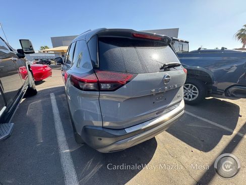 Used 2021 Nissan Rogue SL FWD image 5