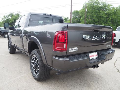 New 2025 RAM 2500 Limited image 8