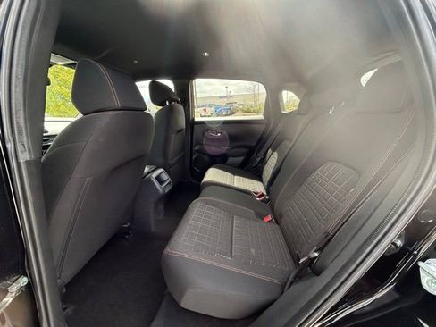 Used 2025 Honda HR-V Sport image 14