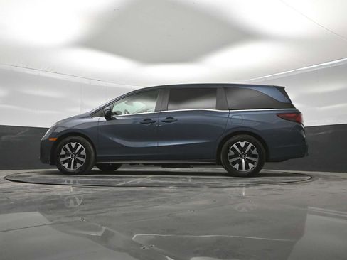 Used 2025 Honda Odyssey EX-L image 34