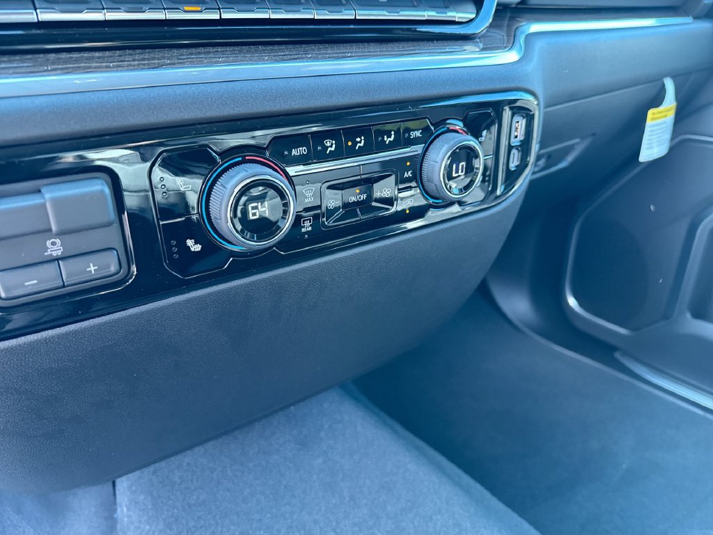New 2026 Chevrolet Silverado 1500 RST AWD/4WD image 24