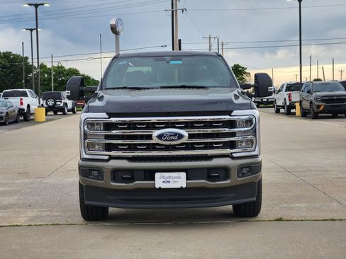 New 2026 Ford F250 King Ranch w/ FX4 Off-Road Package AWD/4WD image 6