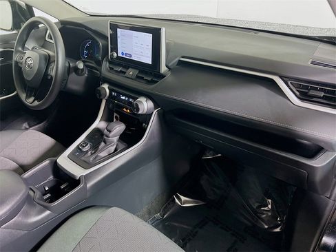 Certified 2025 Toyota RAV4 XLE image 24