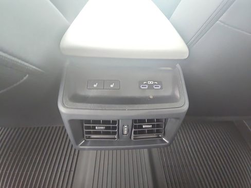 New 2026 Subaru Solterra Limited XT image 21