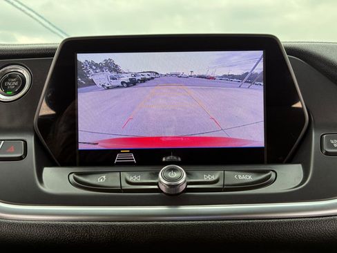 Used 2020 Chevrolet Blazer LT image 21