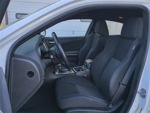 Used 2019 Dodge Charger GT image 17