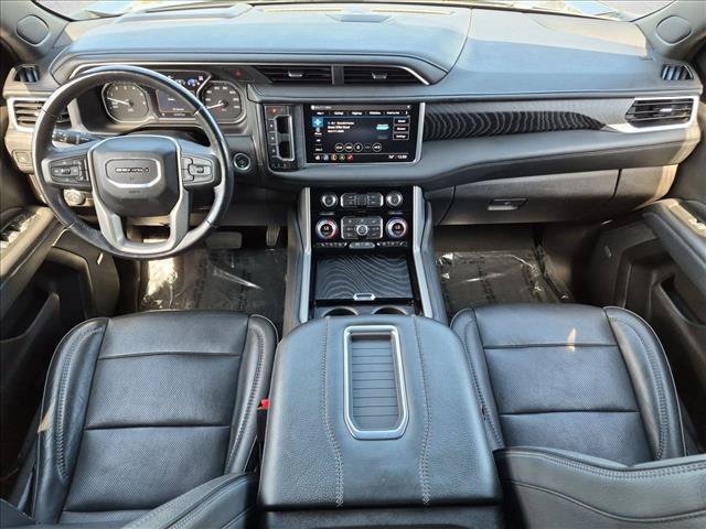Used 2021 GMC Yukon Denali w/ Denali Ultimate Package AWD/4WD image 17