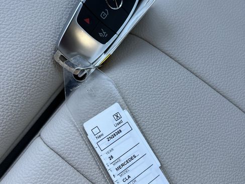 Certified 2025 Mercedes-Benz CLA 250 4MATIC image 38