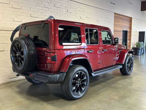 Used 2021 Jeep Wrangler Unlimited Sahara w/ Cold Weather Group image 4