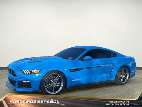 Used 2017 Ford Mustang GT Premium w/ GT Performance Package image 2