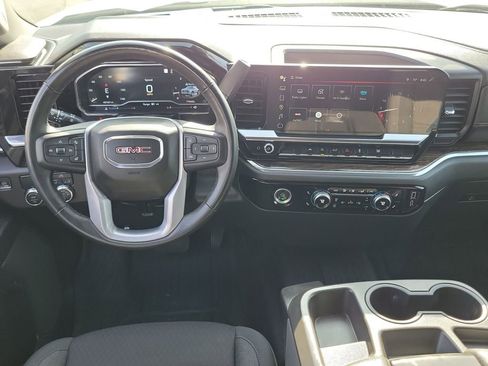 Used 2023 GMC Sierra 1500 Elevation image 11