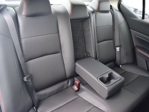 New 2026 Nissan Altima 2.5 SR AWD/4WD image 13