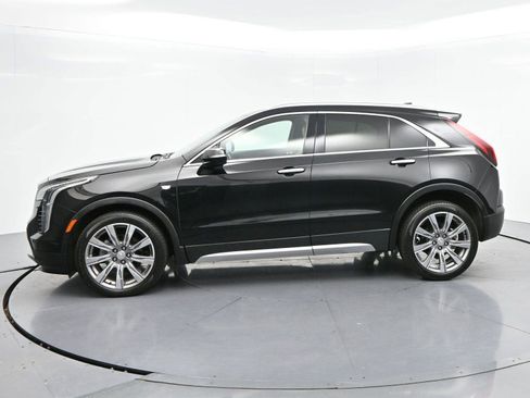 Certified 2022 Cadillac XT4 Premium Luxury w/ Enhanced Visibility Package AWD/4WD image 4