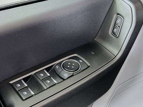 New 2026 Ford F250 XL w/ XL Chrome Package image 12