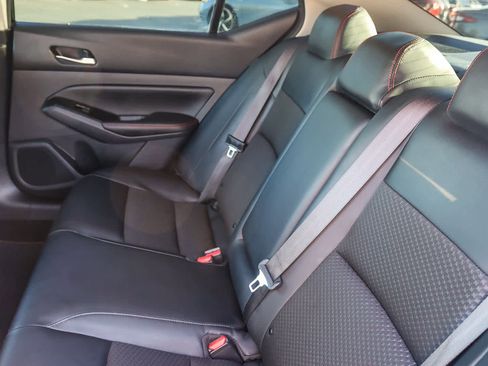 Used 2024 Nissan Altima 2.5 SR image 16