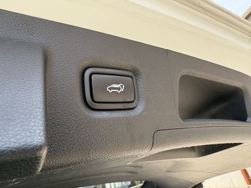 Used 2023 Hyundai Santa Fe XRT image 15