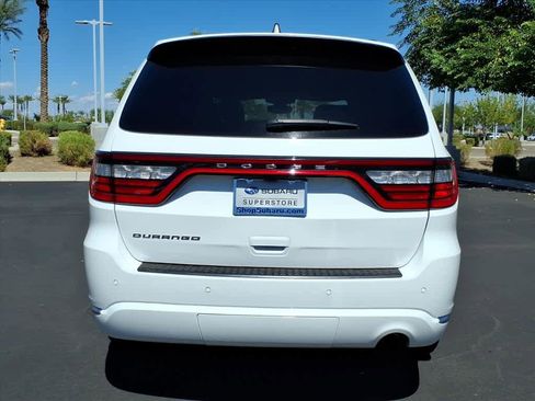 Used 2022 Dodge Durango SXT w/ Anodized Platinum Package image 6