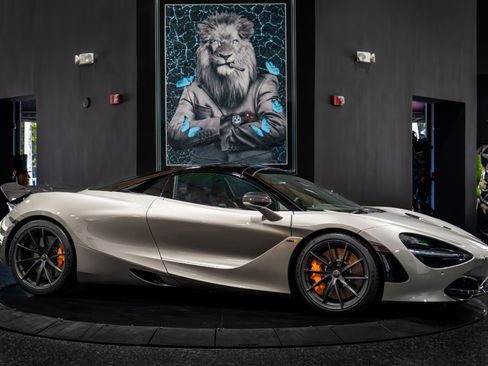 Used 2020 McLaren 720S Luxury image 17