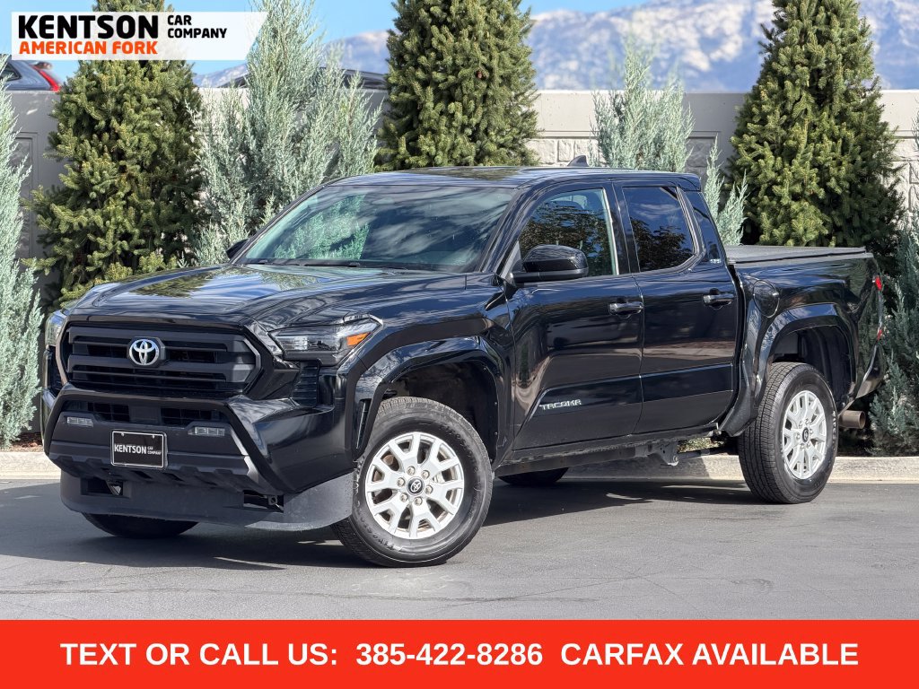 Used 2025 Toyota Tacoma SR5 AWD/4WD image 1