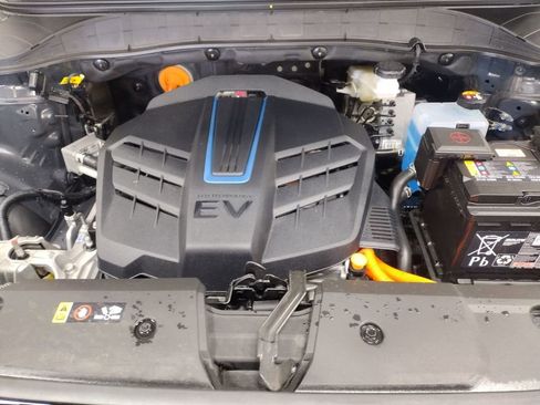 Certified 2023 Hyundai Kona SE image 9