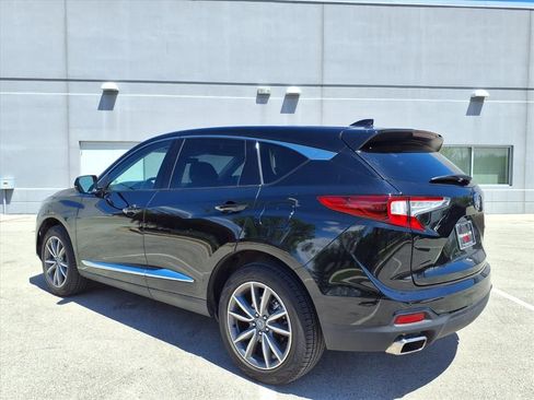 Used 2023 Acura RDX AWD w/ Technology Package image 4