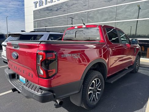 Used 2025 Ford Ranger Lariat w/ Trailer Tow Package image 7