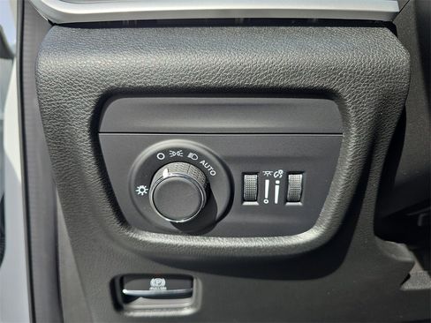 New 2025 Jeep Grand Cherokee Laredo X image 26