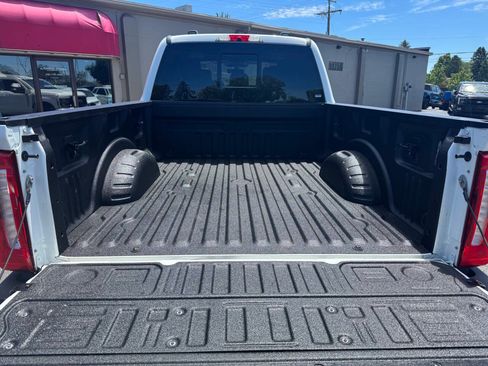 Used 2023 Ford F250 Lariat w/ Sport Appearance Package AWD/4WD image 16