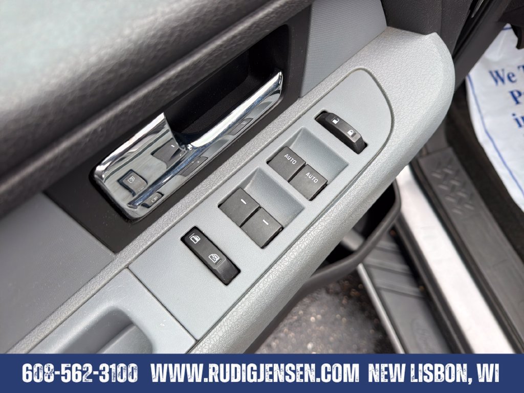 Used 2012 Ford F150 XLT w/ XLT Chrome Pkg AWD/4WD image 11