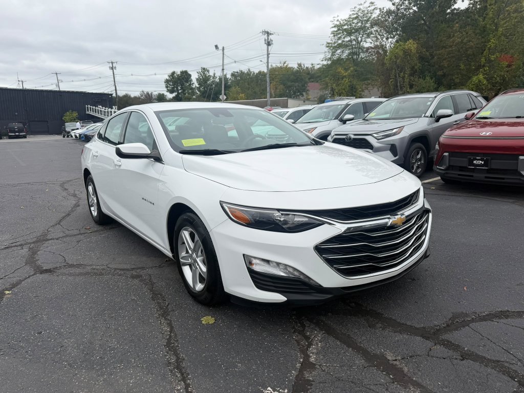 Used 2024 Chevrolet Malibu LT FWD image 7