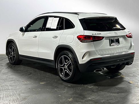 Used 2023 Mercedes-Benz GLA 250 4MATIC image 5