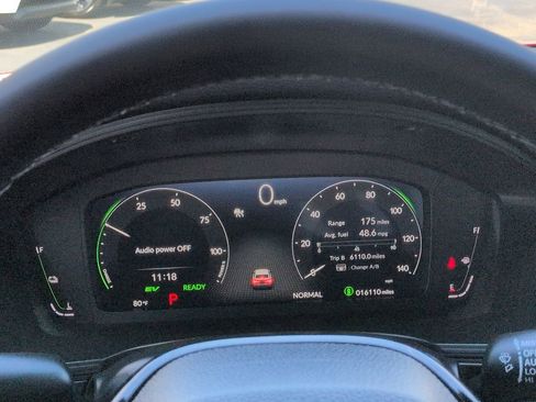 Used 2025 Honda Civic Sport image 28