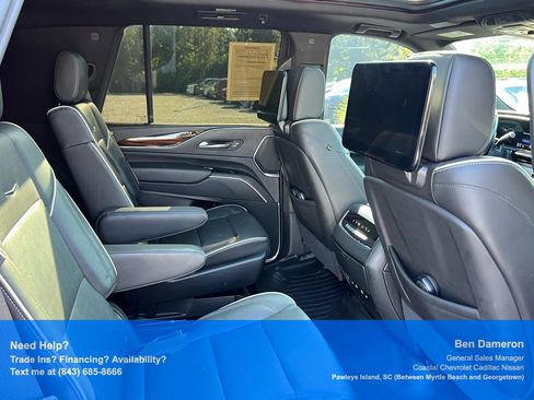 Used 2021 Cadillac Escalade Premium Luxury w/ LPO, Radiant Package AWD/4WD image 15