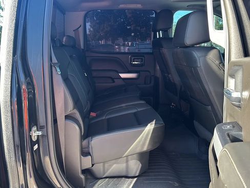 Used 2019 Chevrolet Silverado 2500 LTZ w/ Midnight Edition AWD/4WD image 17