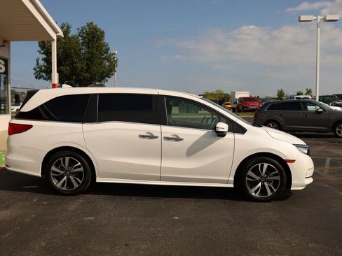 Used 2024 Honda Odyssey Touring image 4