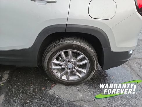 Used 2022 GMC Terrain SLT AWD/4WD image 22