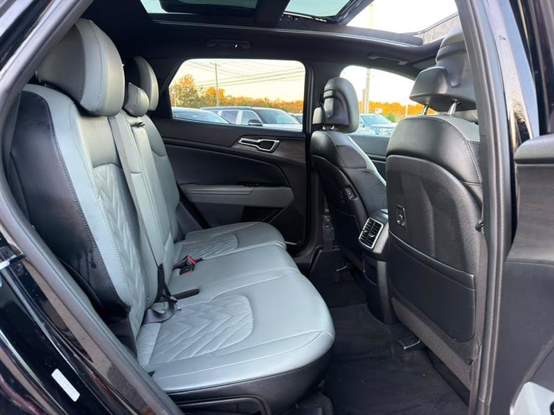 Used 2023 Kia Sportage X-Line w/ X-Line Premium Package AWD/4WD image 26