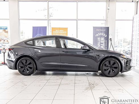 Used 2025 Tesla Model 3 Long Range RWD image 10