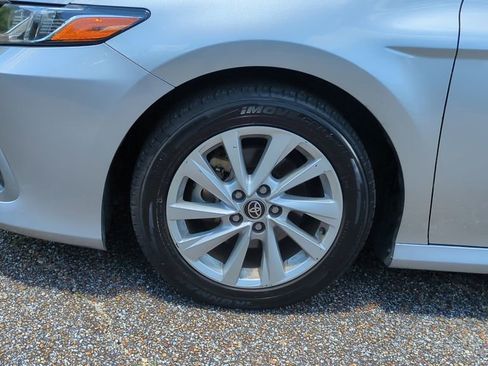 Used 2024 Toyota Camry LE FWD image 10