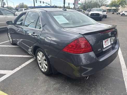 Used 2006 Honda Accord EX image 3