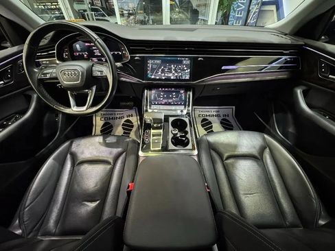 Used 2021 Audi Q8 Premium Plus w/ Premium Plus Package image 29
