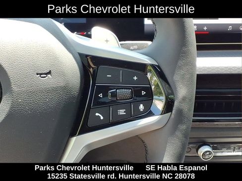 Used 2025 BMW 330i xDrive Sedan AWD/4WD image 13