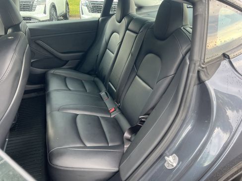 Used 2023 Tesla Model 3 Standard Range RWD image 16