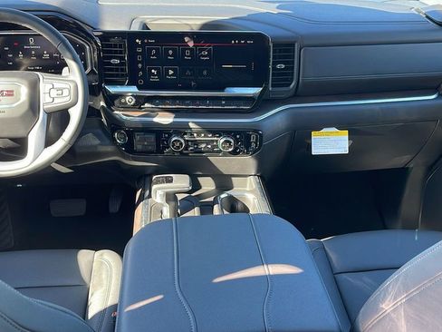 New 2026 GMC Sierra 1500 SLT w/ SLT Premium Plus Package image 15
