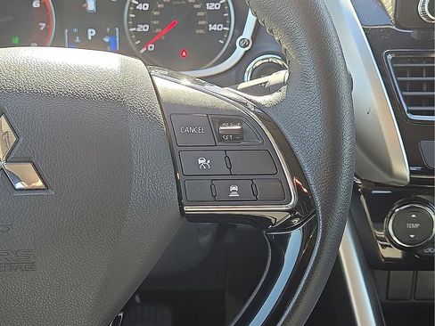 Used 2025 Mitsubishi Eclipse Cross SE image 19