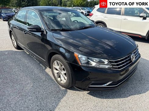 Used 2016 Volkswagen Passat 1.8T S FWD image 1