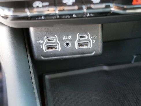 Certified 2024 Dodge Durango GT w/ Blacktop Package image 32