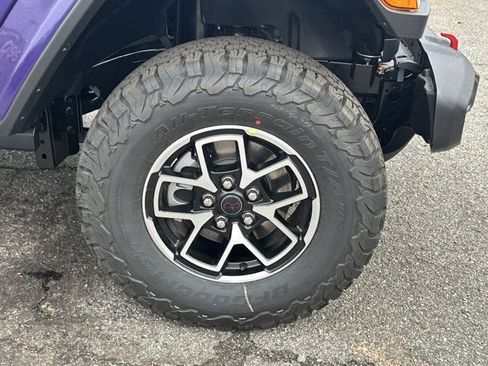 New 2026 Jeep Wrangler Unlimited Rubicon image 12